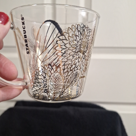 Starbucks 2019 Clear Glass Mug - Gold Floral Butterfly Design - Set Of 4 - Picture 13 of 13